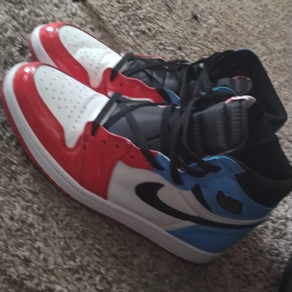 Jordan - Picture 2 of 2
